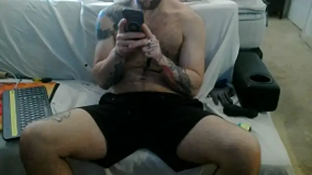 Luv2SuckBWC92 online show from 10/24/25, 05:09