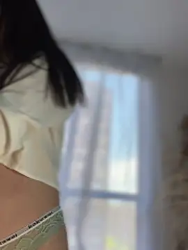 Sofi Leal online show from 11/08/25, 11:54