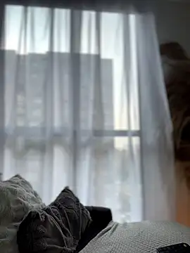 Sofi Leal online show from 03/25/26, 12:44