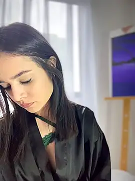 Sofi Leal online show from 04/09/26, 12:43