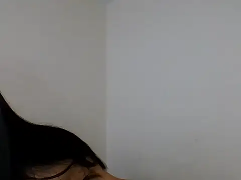 Snapshot of babyenyell chatting on 11/02/25, 09:39 babyenyell online show from 11/02/25, 09:39