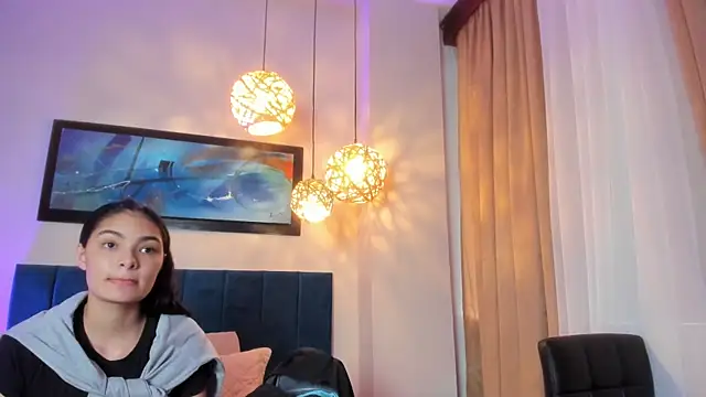 Snapshot of LunaAspen_ chatting on 11/20/25, 05:56 LunaAspen online show from 11/20/25, 05:56