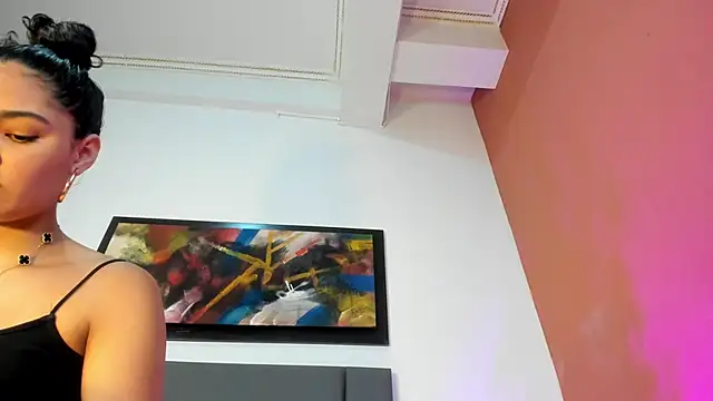 Snapshot of LunaAspen_ chatting on 11/29/25, 05:49 LunaAspen online show from 11/29/25, 05:49