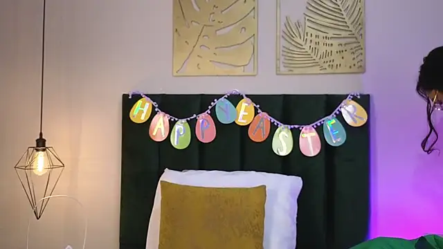 LunaAspen  online show from 04/01/26, 06:05