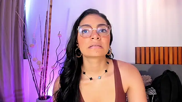 LunaAspen  online show from 04/17/26, 06:11