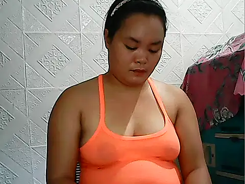 Snapshot of CreamyPussy4uxx chatting on 05/16/26, 12:51 CreamyPussy4uxx online show from 05/16/26, 12:51