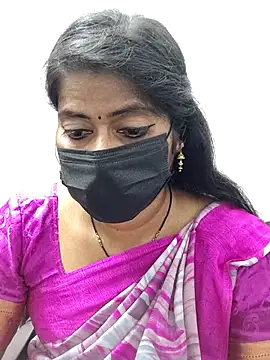 Snapshot of tamil_Sigappu_Roja chatting on 10/04/25, 02:15 tamil Sigappu Roja online show from 10/04/25, 02:15