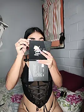 Bigtiti01 online show from 03/07/26, 07:22