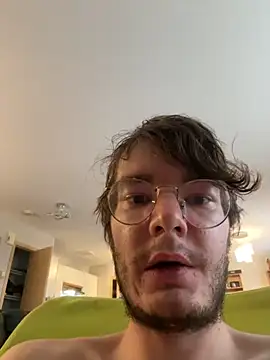 Hungboxer69 online show from 12/01/25, 10:26