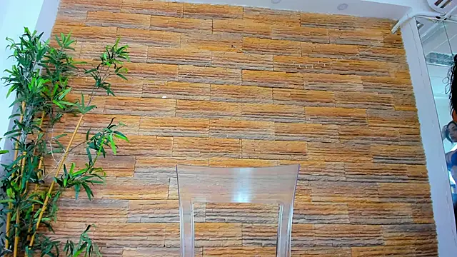 Cupcake Izzy online show from 01/15/26, 05:45