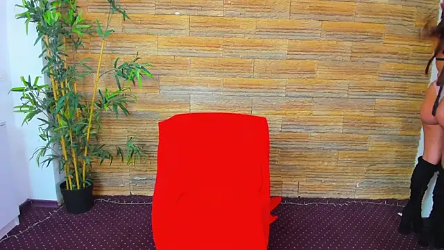 Cupcake Izzy online show from 03/29/26, 05:40