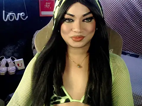 xxXMissCessXxx online show from 03/23/26, 04:44