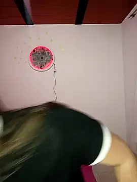 Isa Acosta online show from 04/16/26, 11:07