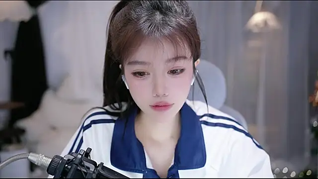 Fortune2Me online show from 04/22/26, 04:59