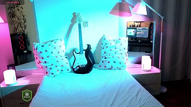 space danger online show from 10/26/25, 02:56