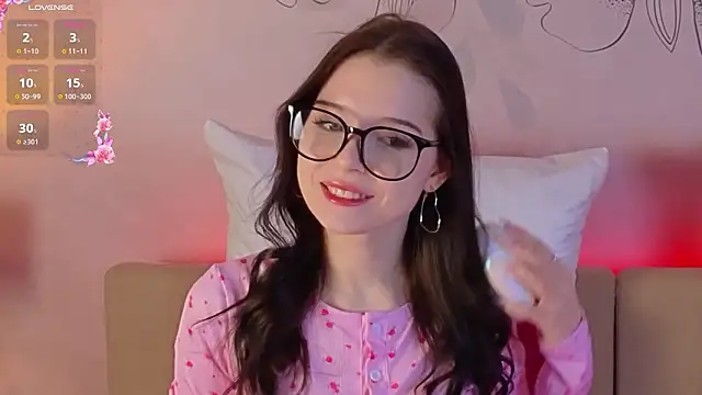 Snapshot of Angel__Rosse chatting on 02/05/26, 06:01 Angel Rosse online show from 02/05/26, 06:01