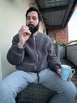 Michel huge online show from 12/02/25, 08:08