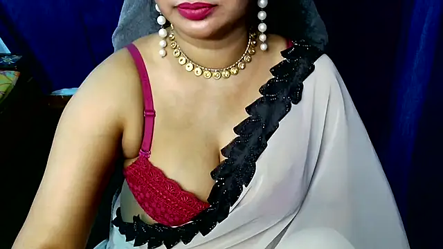QUEEN SAKHI- online show from 03/12/26, 06:58