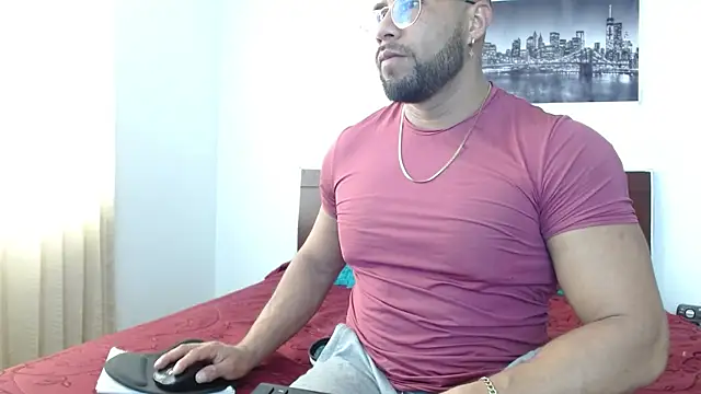 Snapshot of AntonyDAngelo25 chatting on 11/20/25, 05:45 AntonyDAngelo25 online show from 11/20/25, 05:45