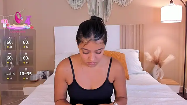 Camila Bustamante online show from 04/22/26, 02:29