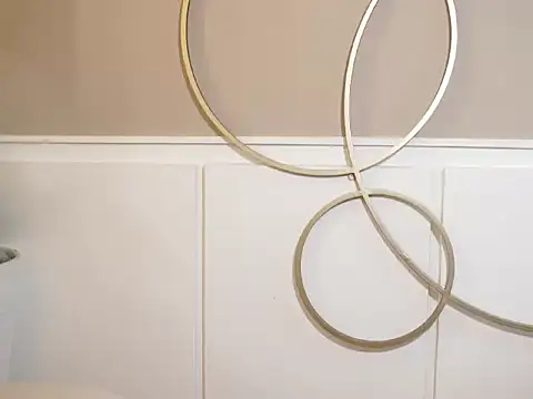 Thiago Valente online show from 10/31/25, 01:45