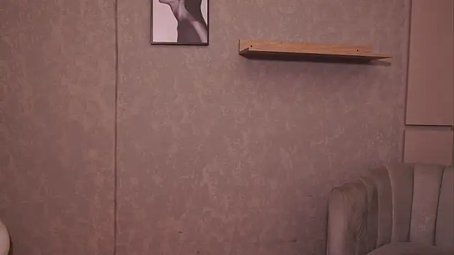 Thiago Valente online show from 04/23/26, 01:02