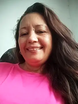 Snapshot of marinita13 chatting on 09/11/25, 02:39 marinita13 online show from 09/11/25, 02:39