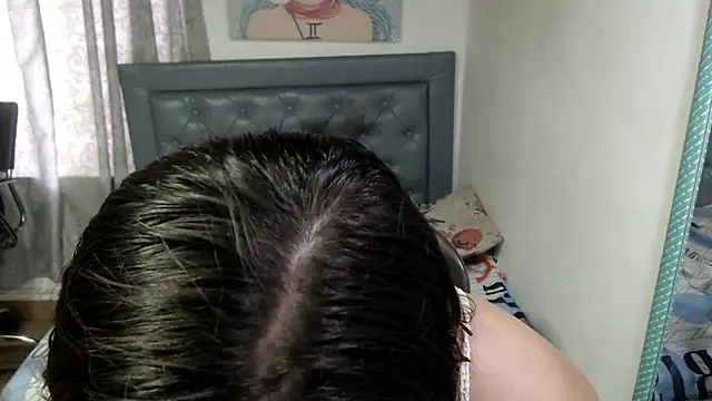 sarah aguilar online show from 04/22/26, 02:51