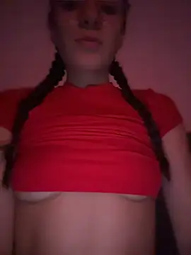 Ellie lowell online show from 04/14/26, 03:56