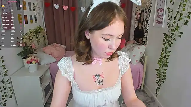 LanaRoselle online show from 02/13/26, 09:22