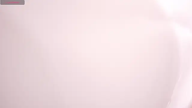 Snapshot of Ariaa_Isabell chatting on 11/04/25, 06:18 Ariaa Isabell online show from 11/04/25, 06:18