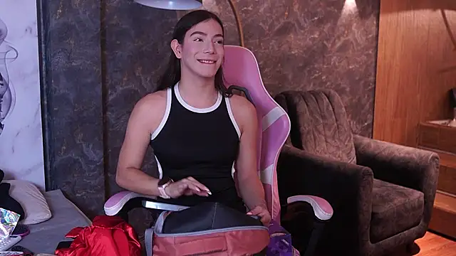 Snapshot of Ariaa_Isabell chatting on 01/15/26, 06:33 Ariaa Isabell online show from 01/15/26, 06:33