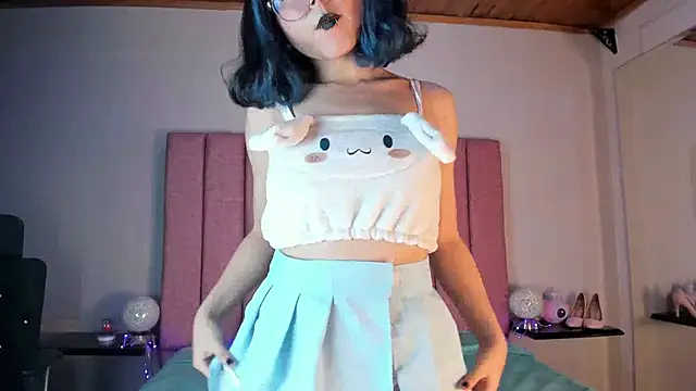 TerumiKitty online show from 02/05/26, 09:19