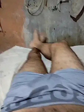 NAUFRAGO 17CM online show from 10/04/25, 10:52