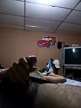 NAUFRAGO 17CM online show from 10/17/25, 12:01