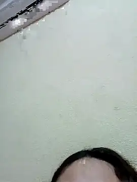 Snapshot of Theredcorazon chatting on 09/14/25, 05:06 Theredcorazon online show from 09/14/25, 05:06