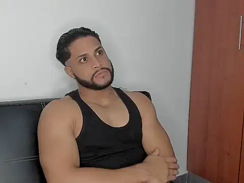 Snapshot of Pier_Simons chatting on 09/14/25, 09:52 Pier Simons online show from 09/14/25, 09:52