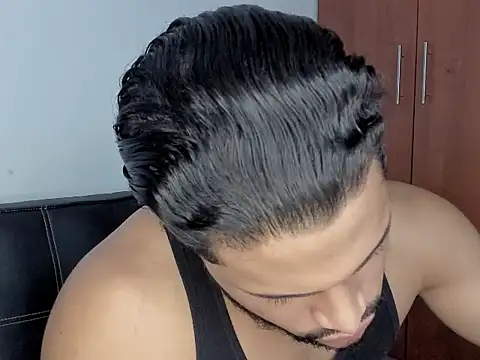 Snapshot of Pier_Simons chatting on 09/26/25, 05:44 Pier Simons online show from 09/26/25, 05:44