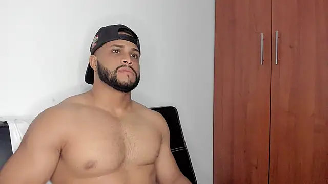 Snapshot of Pier_Simons chatting on 11/07/25, 08:36 Pier Simons online show from 11/07/25, 08:36