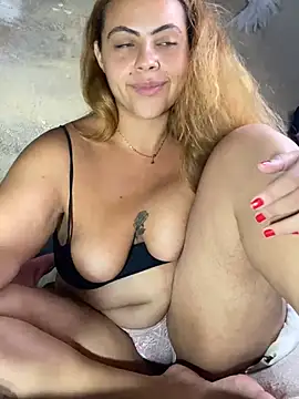 Chloe Leaozinho online show from 04/15/26, 01:45