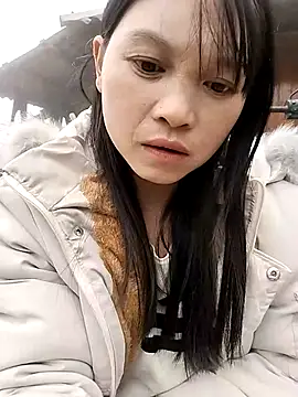 Tiyir597 online show from 12/18/25, 03:45