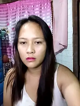 Snapshot of pretty_me092121 chatting on 11/16/25, 05:51 pretty me092121 online show from 11/16/25, 05:51