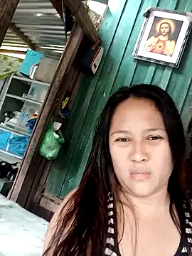 Snapshot of pretty_me092121 chatting on 01/17/26, 07:02 pretty me092121 online show from 01/17/26, 07:02