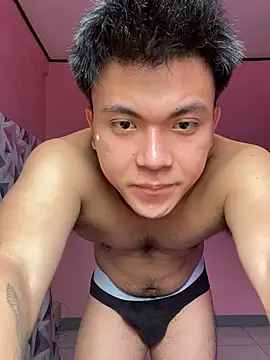 Snapshot of JerichoGutierez chatting on 07/13/26, 03:53 JerichoGutierez online show from 07/13/26, 03:53