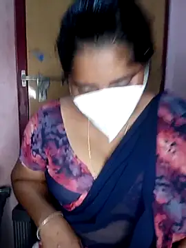 Jessi 25 online show from 11/04/25, 12:04