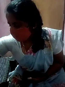 Jessi 25 online show from 11/19/25, 05:35