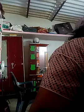 Jessi 25 online show from 02/14/26, 09:17