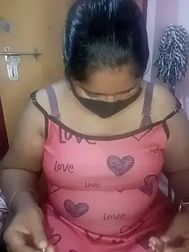 Jessi 25 online show from 04/23/26, 05:59