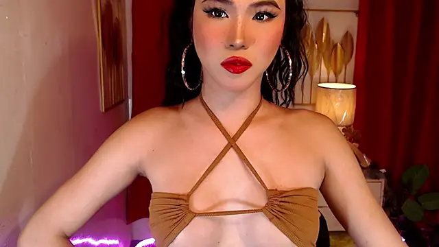 Snapshot of _AsianHinata_ chatting on 11/27/25, 12:46 AsianHinata online show from 11/27/25, 12:46