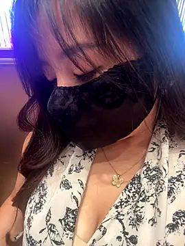 Snapshot of xiao-mo520 chatting on 09/15/25, 10:59 xiao-mo520 online show from 09/15/25, 10:59